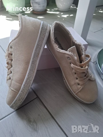 Дамски обувки 39 размер, снимка 5 - Дамски ежедневни обувки - 51430382