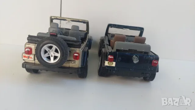 Jeep wrangler Rubicon 1/27 maisto 2бр, снимка 3 - Колекции - 56057995