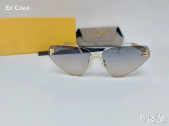 ⭐️Слънчеви очила
Комплект, очила, кутия, кърпичка.
Цена на комплекта 35лв.
UV 400
, снимка 9 - Слънчеви и диоптрични очила - 50747856