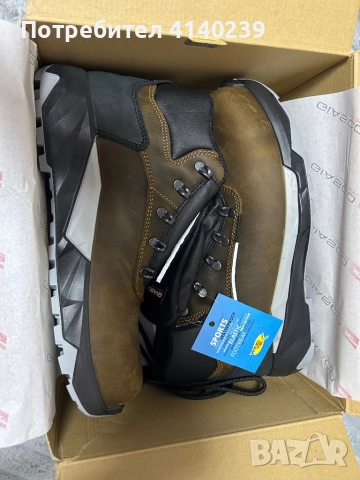 Чисто нови работни зимни обувки