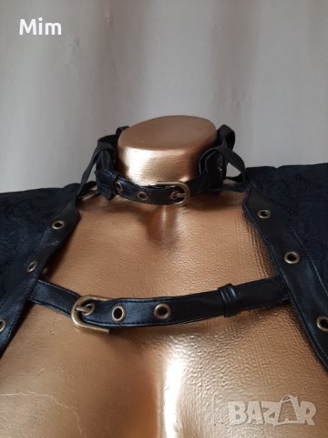 2XL/4XL К-т Черна кожена къса пола на плисета и елек за едра дама , снимка 4 - Поли - 40136893