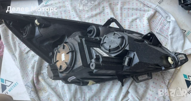 Ляв фар 13372335 от Opel Meriva, снимка 2 - Части - 51140093