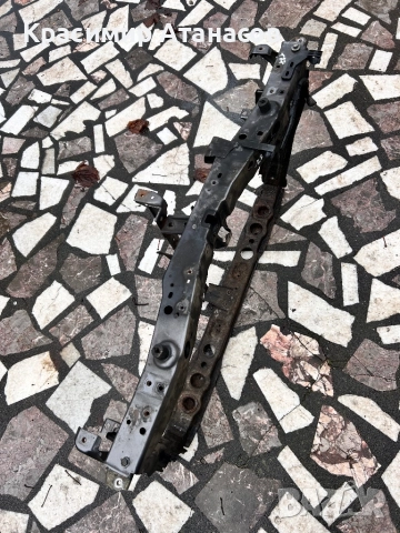 Преден панел Маска за Тойота Авенсис T27.2009-2013г, снимка 14 - Части - 46700484