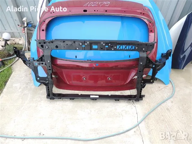 Преден панел, дръжка на врата Kia Xceed, X-Ceed година 2018 2019 2020 2021 2022 2023 код 64102-J7500