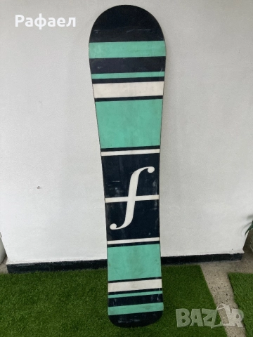 Сноуборд Forum recon 161, снимка 2 - Зимни спортове - 52378549