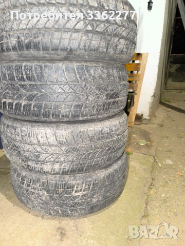 Зимни гуми 205/55/16, снимка 4 - Гуми и джанти - 52111373