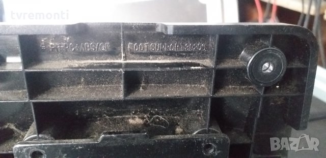 стойка на LED телевизор JVC, снимка 4 - Стойки, 3D очила, аксесоари - 29874975