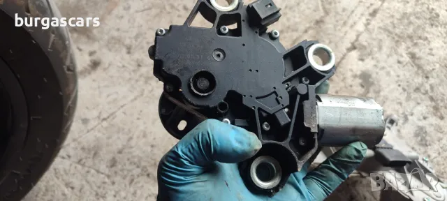 Моторче за задна чистачка 9654115980 Citroen C4 Grand Picasso - 110лв, снимка 2 - Части - 47563943