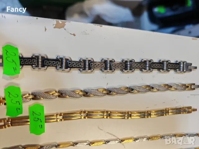 Гривни/ланци медицинска стомана, снимка 4 - Колиета, медальони, синджири - 47855103