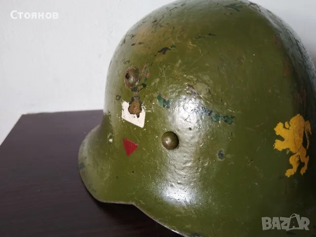 Българска военна каска от войната . , снимка 3 - Антикварни и старинни предмети - 56499621