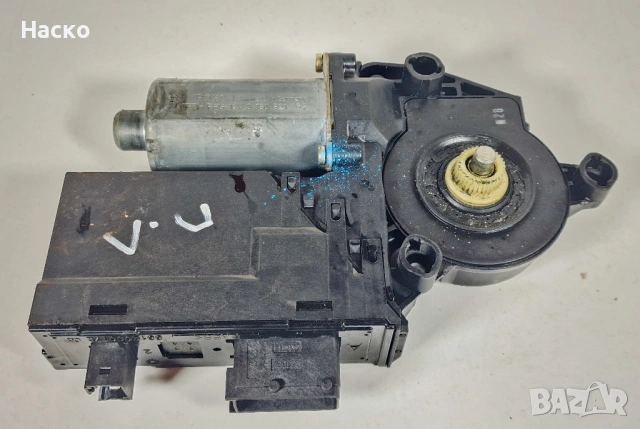 Предно Ляво Моторче Преден Ляв Модул Стъклоповдигач Стъклоподемник Peugeot 307 CC Пежо 9651734880, снимка 2 - Части - 53309885