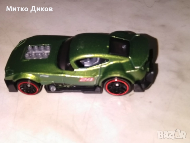 Колекционерска количка Hot Wheels Muscle And Blown, оцветено в маслинено зелено металик. , снимка 3 - Колекции - 52905143
