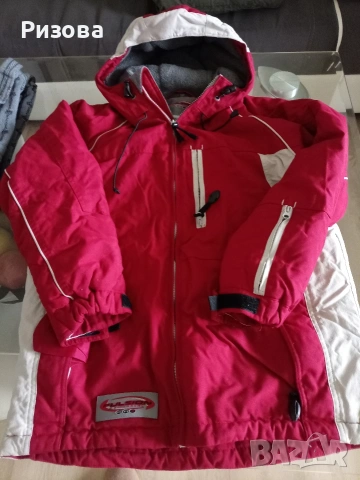 Подарявам суйчер, жилетка и якета за момче, 14/15г., снимка 4 - Детски якета и елеци - 54157356