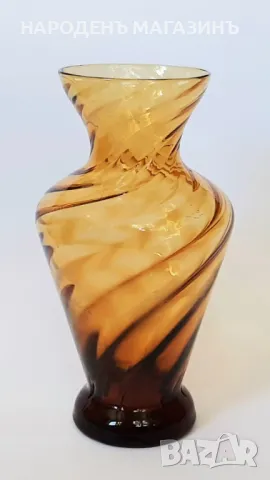 Ваза MURANO МУРАНО модел "Спирала" амбър кехлибар цветя , снимка 2 - Други ценни предмети - 47727652