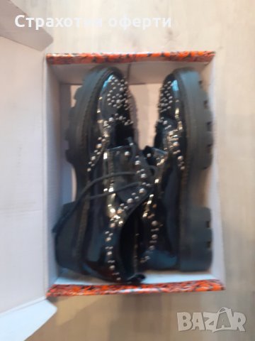 Обувки черни с капси на платформа, снимка 2 - Дамски ежедневни обувки - 35404763