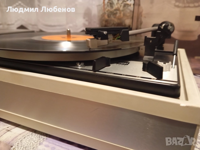 Грамофон Dual 1214, снимка 2 - Грамофони - 52587696