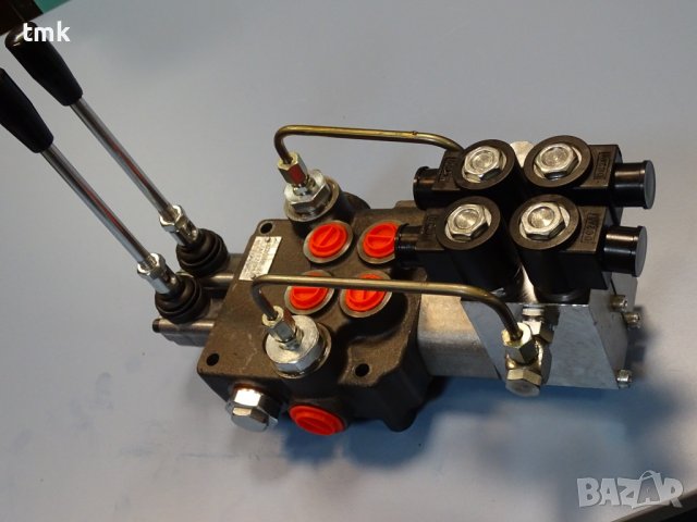 Хидравличен разпределител комбиниран "Бъдещност" 02Z80/VRP/2X/VRE 24VDC, 80L, 2 секции, снимка 4 - Резервни части за машини - 42889124