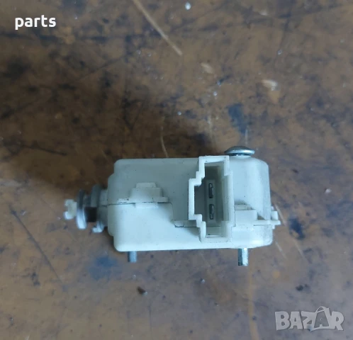 Машинка Централно Заключване VW Голф 4 (2), снимка 3 - Части - 50625390