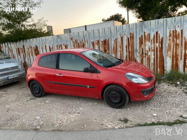 renault clio 3 1.2 i на части рено клио 3 1.2 бензин на части, снимка 3 - Автомобили и джипове - 33924266