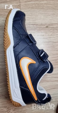 Детски маратонки Nike , снимка 2 - Детски маратонки - 38578519