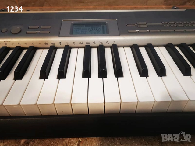 синтезатор клавир CASIO LK-125 пиано с плътни светещи клавиши 5 октави, снимка 4 - Синтезатори - 51981369