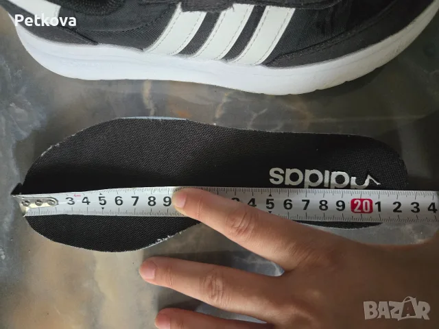 маратонки адидас adidas номер 35, снимка 2 - Детски маратонки - 56344009