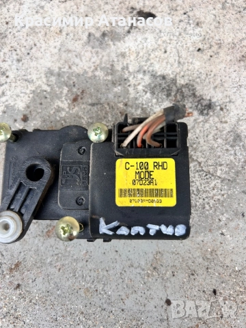 C-100RHD. Моторче клапа парно за Шевролет каптива 2006-2011г, снимка 13 - Части - 51886204