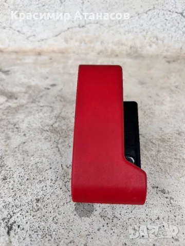 Вътрешна дръжка преден капак за Мерцедес Ц-класа W204. A1248800320