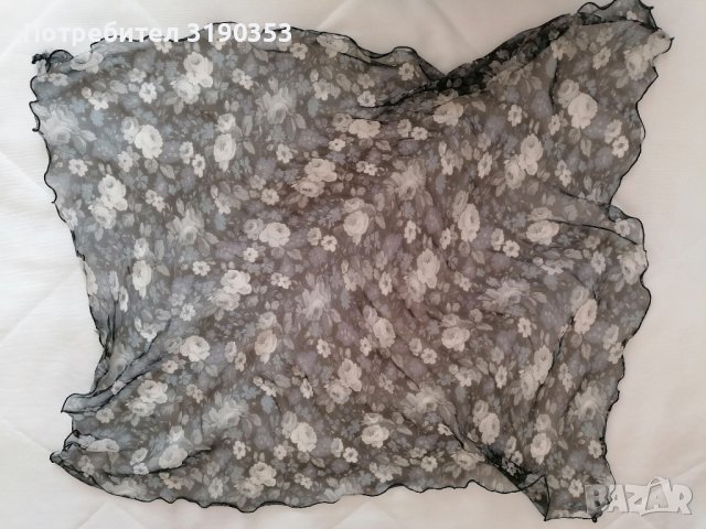 Дамско фишу, снимка 2 - Шалове - 38604617