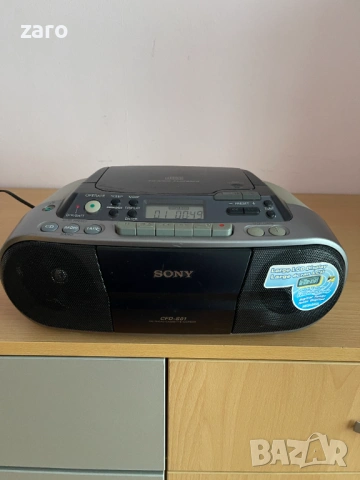 Радиокасетофон с CD SONY
