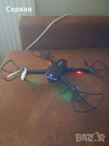 🚁 Дрон с HD камера – сгъваем, лесен за управление, снимка 3 - Дронове и аксесоари - 54163123