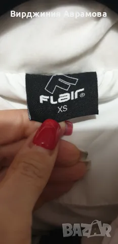 Бяло дълго яке , снимка 2 - Якета - 49369655