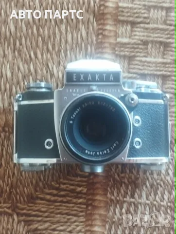 Ретро лентов фотоапарат