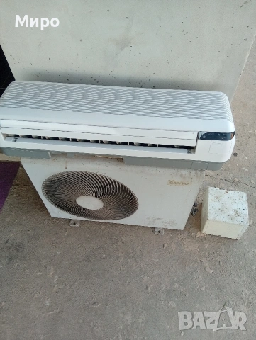 Продава климатик sanyo на 100 волта ,външно тяло работи добре ,проблем на вътрешно тяло електроника 