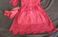 ДЕТСКА РОКЛЯ ДАНТЕЛА   Червена - 3 год. Ново, снимка 3