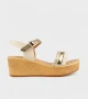 Дамски сандали с олекотена платформа със златисти акценти модел: C5078-3 BEIGE, снимка 2