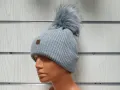 Нова зимна топла дамска шапка Silver Star в сив цвят с пух/помпон, снимка 5