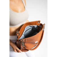 Елегантна дамска чанта през рамо, снимка 13 - Чанти - 44324552