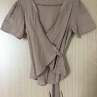 Памучна блуза с прехвърляне, снимка 1 - Ризи - 31600556