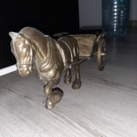 масивен бронзов кон със кару4ка, снимка 2 - Антикварни и старинни предмети - 36670704