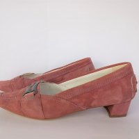 Дамски обувки, № 38, естествен велур, неразличими от нови, снимка 2 - Дамски ежедневни обувки - 42325341