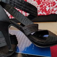 Сандали на ток, снимка 3 - Дамски обувки на ток - 37555725
