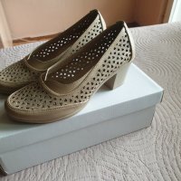 Нови дамски обувки , снимка 2 - Дамски ежедневни обувки - 29145882