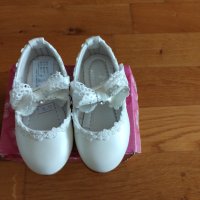 Бебешки обувки нови 22 номер, снимка 2 - Бебешки обувки - 42624729