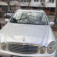 Продава се Mercedes E320CDI, снимка 5 - Автомобили и джипове - 44529155