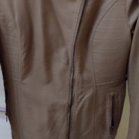 Дамско кожено яке , снимка 1 - Якета - 42852676