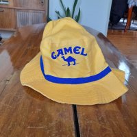 Стара шапка Camel, снимка 1 - Други ценни предмети - 36658069