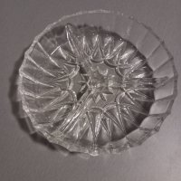  Купа от релефен, масивен кристал, снимка 1 - Аксесоари за кухня - 40478006