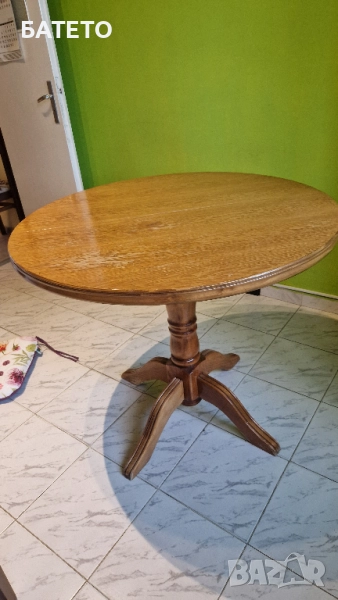 Само за София -Трапезна маса разтегателна с 4 стола, снимка 1