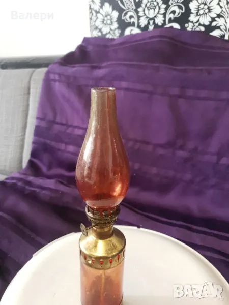 Газова Лампа Червено Стъкло , снимка 1